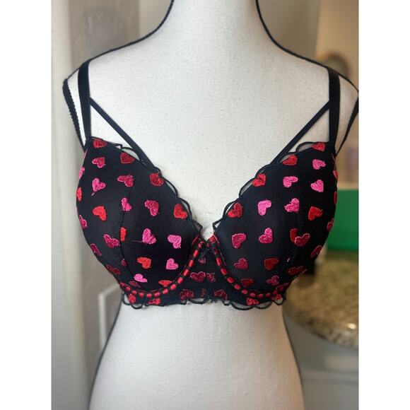 VICTORIA'S SECRET DREAM ANGELS EMBROIDERED HEART LIGHTLY LINED DEMI BRA 36DD - Picture 2 of 5